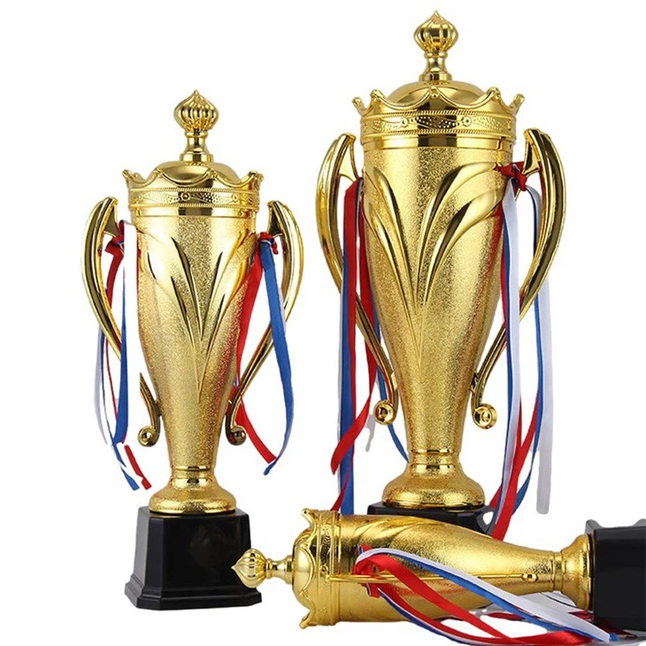 Design Metal Football Trophies